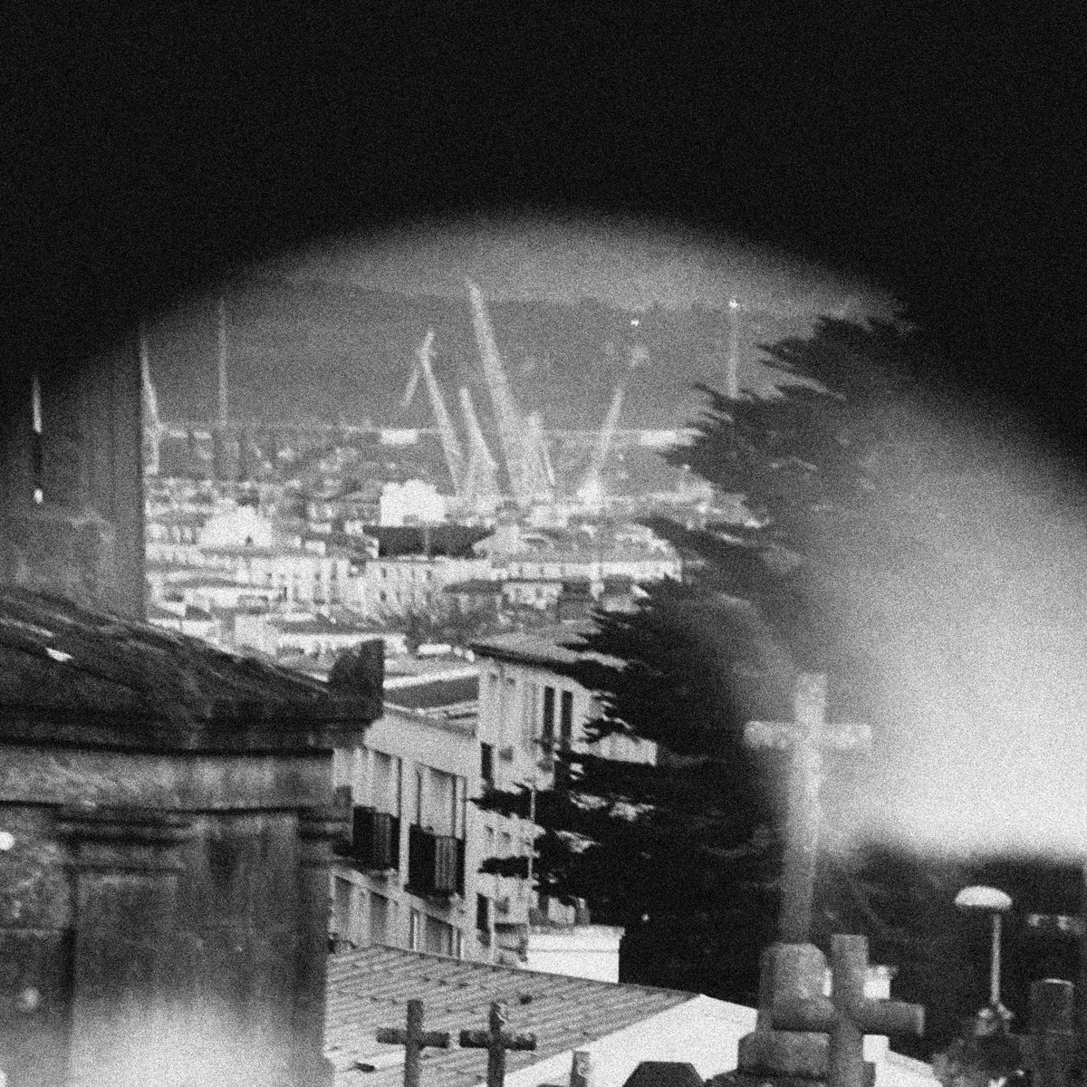 Monolithe Noir - Long Bridge (new track & new video premiere on Rock&Folk)